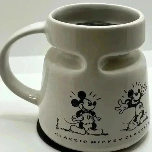 Classic Mickey No Spill Travel Mug With Lid. Designs By Highwave Joe Beene - Picture 3 of 7